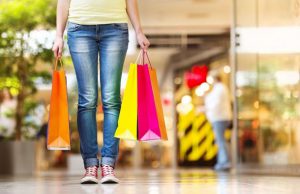 and-quot-migliora-la-tua-immagine-and-quot-lezione-di-shopping-tra-i-negozi