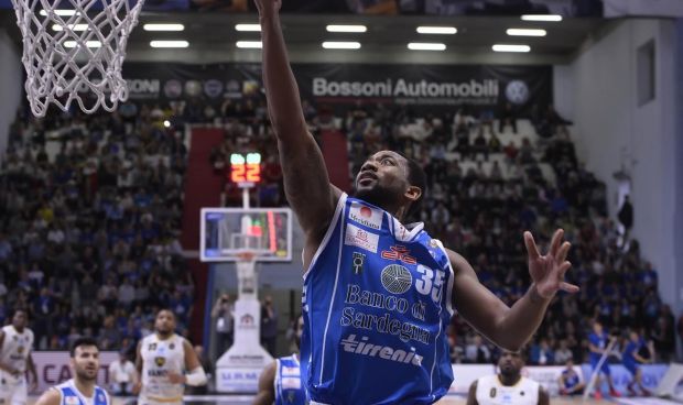 Basket: Seria A; Sassari vince a Cremona 78 a 77 basket-seria-a-sassari-vince-a-cremona-78-a-77