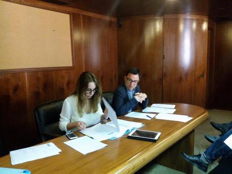 finanziaria-campo-progressista-annuncia-un-s-and-igrave-condizionato