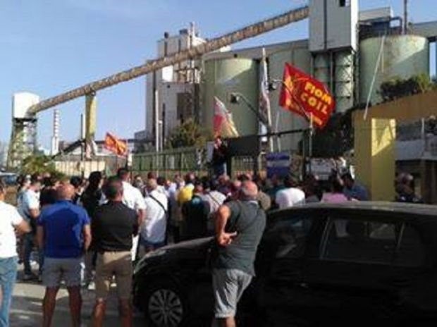 Alcoa alcoa-entro-aprile-accordo-definitivo-con-invitalia