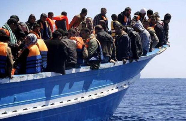 Cagliari cagliari-volo-guardia-di-finanza-per-trasferimento-di-14-migranti