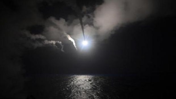 siria-trump-sferra-l-attacco-alla-base-dei-raid-chimici-l-ira-di-mosca-avevano-gi-and-agrave-deciso