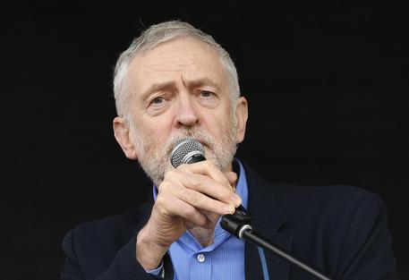 siria-corbyn-condanna-attacco