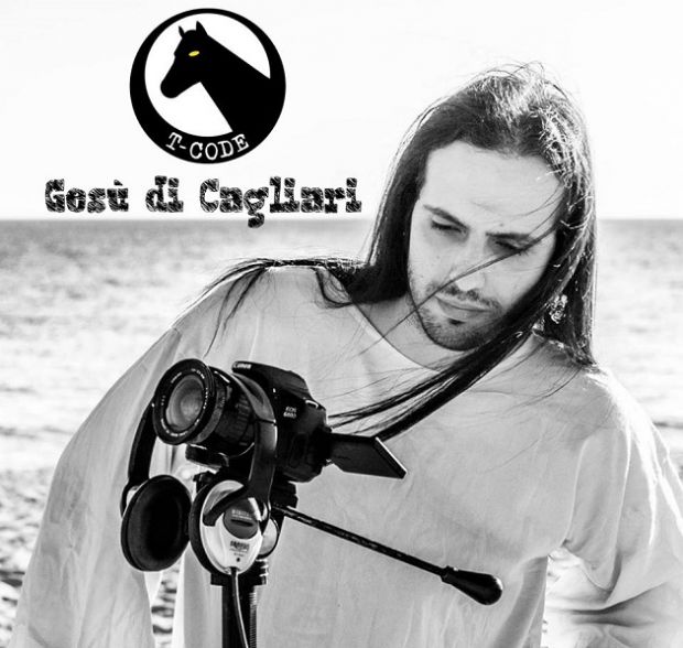 la-pagina-facebook-ges-and-ugrave-di-cagliari-arriva-a-teatro-il-31-maggio