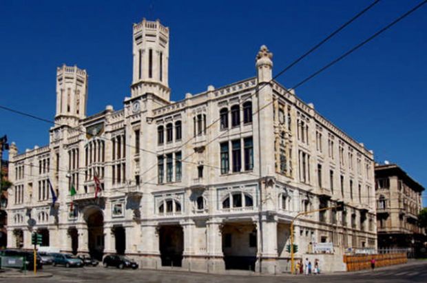 cagliari-ripristinate-le-linee-nei-palazzi-civici-di-via-sauro-e-viale-trieste