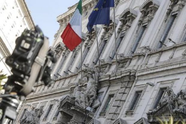giudici-madre-sociale-deve-vedere-figli