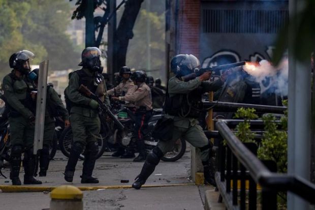 Proteste in Venezuela proteste-in-venezuela-3-morti