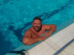 nuova-sfida-epica-per-l-atleta-schirrmacher-a-nuoto-da-villasimius-a-cagliari