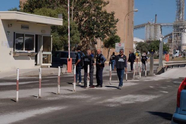 arresti-alla-fluorsid-per-disastro-ambientale-tutti-i-dettagli-dell-inchiesta