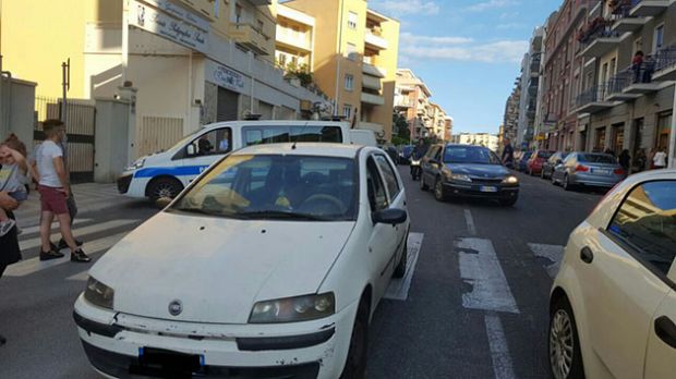 cagliari-investita-una-donna-in-via-della-pineta-soccorsa-da-118