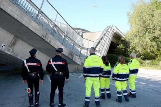 Cavalcavia crollò su Carabinieri cavalcavia-croll-and-ograve-su-carabinieri-otto-indagati
