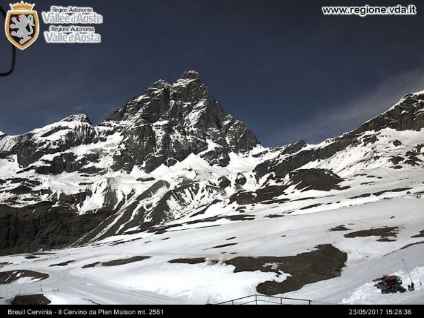 al-cervinia-dal-28-giugno-parte-lo-sci-estivo-la-nuova-moda-dell-and-rsquo-estate
