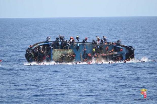 MIGRANTI:ALMENO 20 MORTI IN NAUFRAGIO migranti-almeno-20-morti-in-naufragio