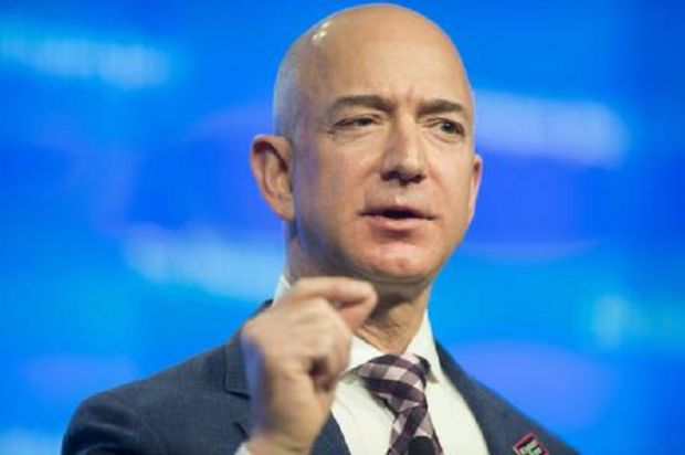 amazon-apre-due-negozi-di-alimentari-spesa-online-e-ritiro-in-auto