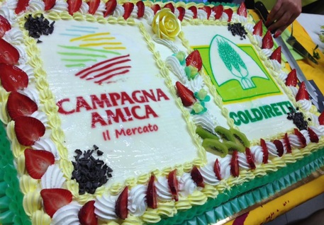 Campagna Amica campagna-amica-a-sassari-mercato-coperto