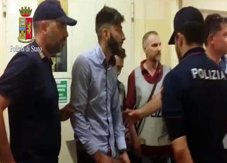 morte-in-rogo-caccia-a-complici-fermato