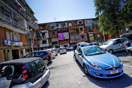 blitz-contro-clan-camorra-a-scampia-oltre-20-arresti