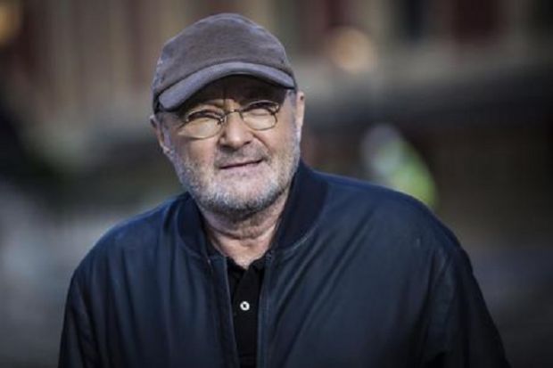 Phil Collins cade e finisce in ospedale phil-collins-cade-e-finisce-in-ospedale