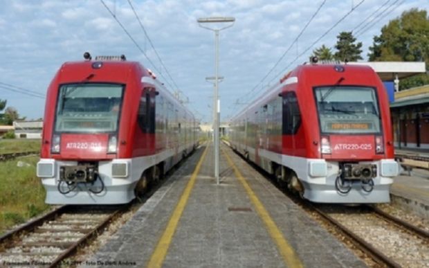 Scontro tra convogli ferroviari scontro-tra-convogli-ferroviari-feriti