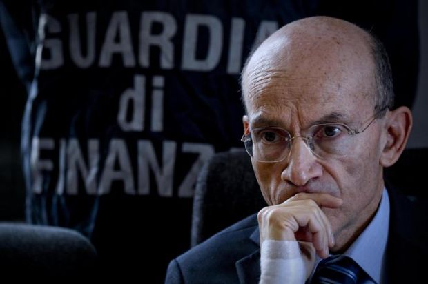 truffe-alle-assicurazioni-a-napoli