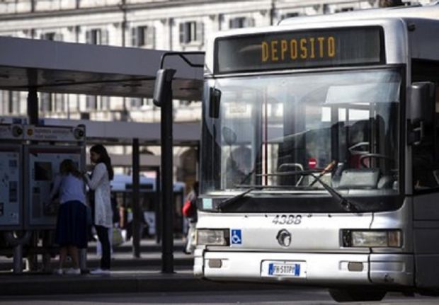 Sciopero trasporti. Treni sciopero-trasporti-treni-metro-aerei-stop-24-ore-c-and-egrave-rischio-caos