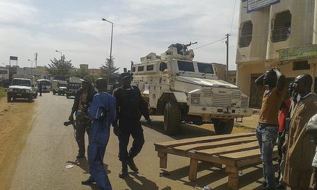 mali-attacco-contro-residence-turisti-per-onu-ci-sono-vittime-e-ostaggi