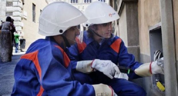 enel-guasto-a-carloforte-a-lavoro-i-tecnici-per-ripristino