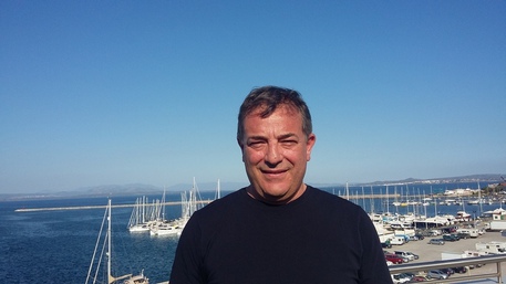 Girotonno: sindaco girotonno-sindaco-and-quot-fiore-all-occhiello-and-quot