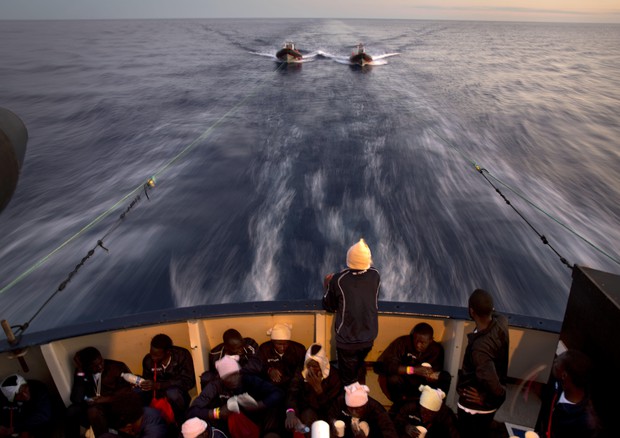 migranti-l-italia-all-ue-situazione-grave-ipotesi-blocco-porti