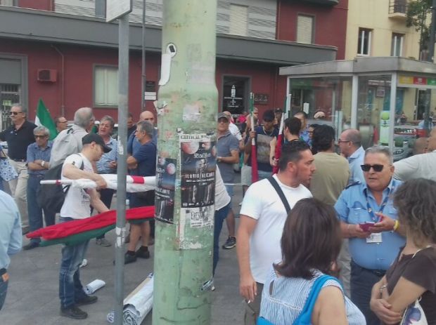 cagliari-manifestazione-contro-i-migranti-and-egrave-flop-di-partecipanti