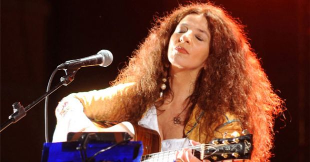 porto-rotondo-salta-il-concerto-di-teresa-de-sio