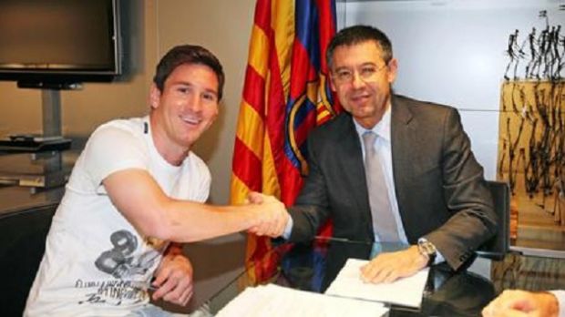 Il Barcellona ufficializza Messi al 2021 il-barcellona-ufficializza-messi-al-2021