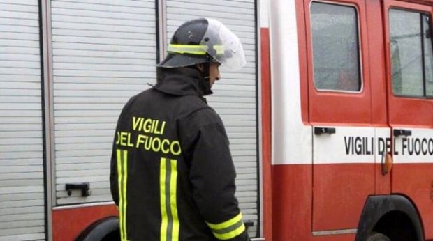 incendi-vigili-del-fuoco-in-agitazione-contro-taglio-fondi