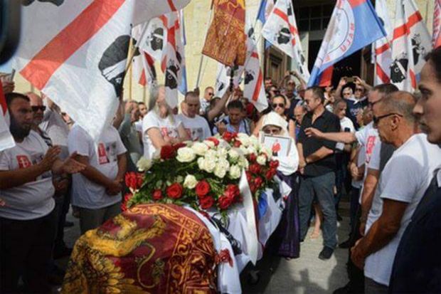 Ultimo saluto a Doddore Meloni ultimo-saluto-a-doddore-meloni-folla-a-terralba