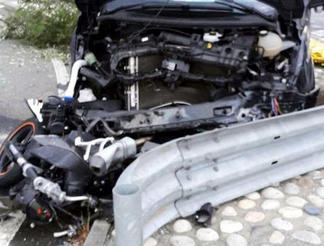 lite-in-strada-inseguimento-e-incidente-muore-donna