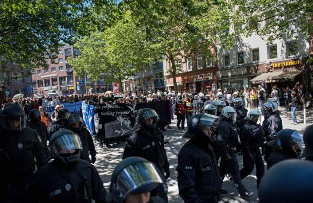 g20-rilasciati-13-italiani-fermati