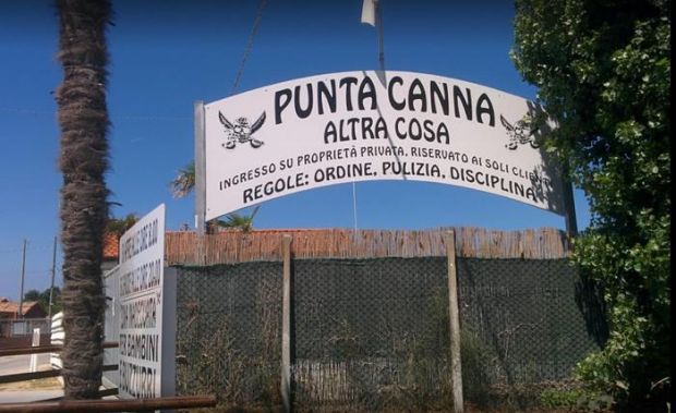 lido-chioggia-via-cartelli-pro-fascismo