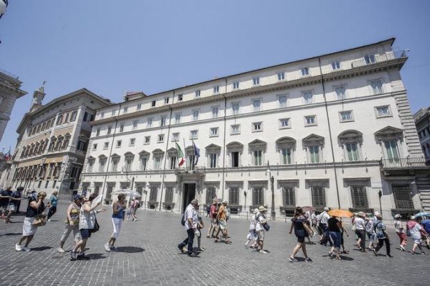 cdm-autorizza-fiducia-dl-vaccini-banche