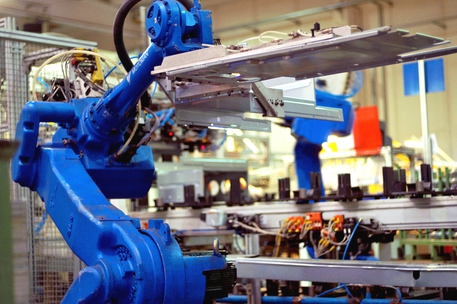 istat-produzione-industria-maggio-0-7-2-8-su-anno