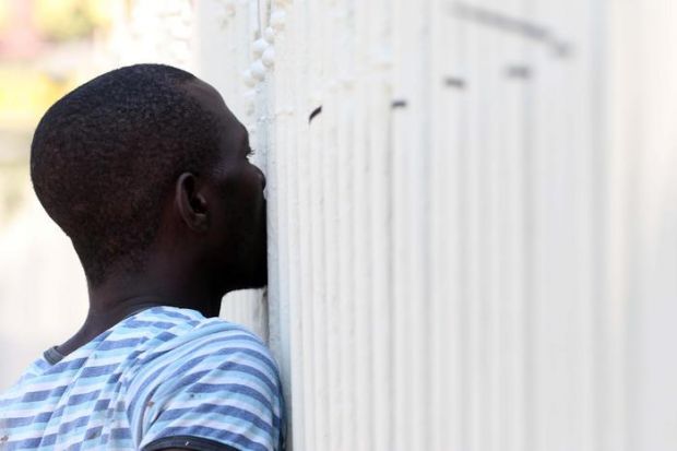 "Non affitto a neri" and-quot-non-affitto-a-neri-and-quot-no-casa-a-immigrati