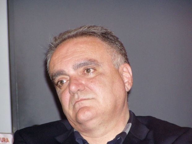 primarie-pd-and-egrave-rivoluzione-il-vertice-and-egrave-donna-il-sindaco-sadali-romina-mura-fuori-milia