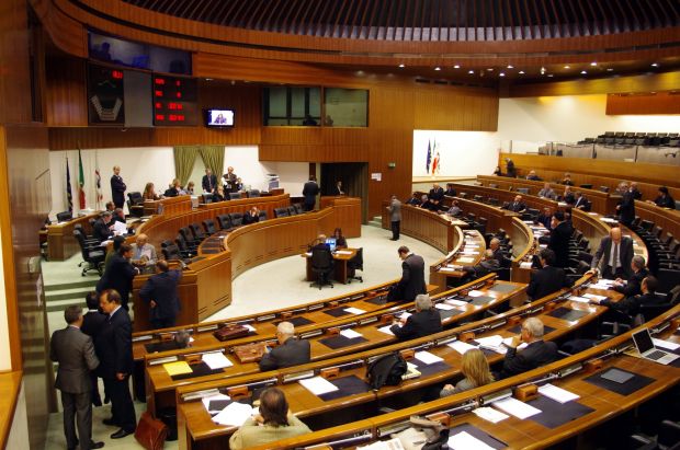 proroga-alle-province-monta-la-protesta-sabato-manifestazione-in-via-roma