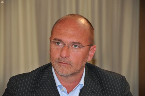 Aeroporto declassato aeroporto-declassato-cappellacci-a-passera-and-quot-colpo-mortale-per-il-popolo-sardo-and-quot