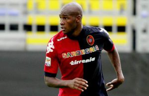 cagliari-milan-1-a-1-rigore-dubbio-a-supermario-a-10-minuti-dalla-fine