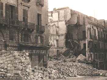 cagliari-bombardamento-usa-1943-una-pagina-della-storia-lunga-70-anni