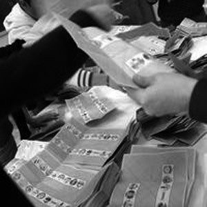 Speciale elezioni Politiche 2013 speciale-elezioni-politiche-2013-i-commenti