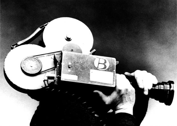 "Hope and-quot-hope-le-nuove-migrazioni-and-quot-mini-tour-nell-isola-per-il-and-quot-documentario-flusso-di-coscienza-and-quot