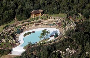 scatti-hot-rubati-a-villa-certosa-10mila-euro-di-risarcimento-a-berlusconi