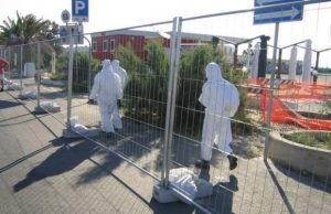 poetto-al-via-le-operazioni-di-rimozione-dell-eternit-dalla-spiaggia