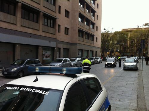 pedonalizzazione-totale-della-marina-24-ore-al-giorno-sette-giorni-su-sette